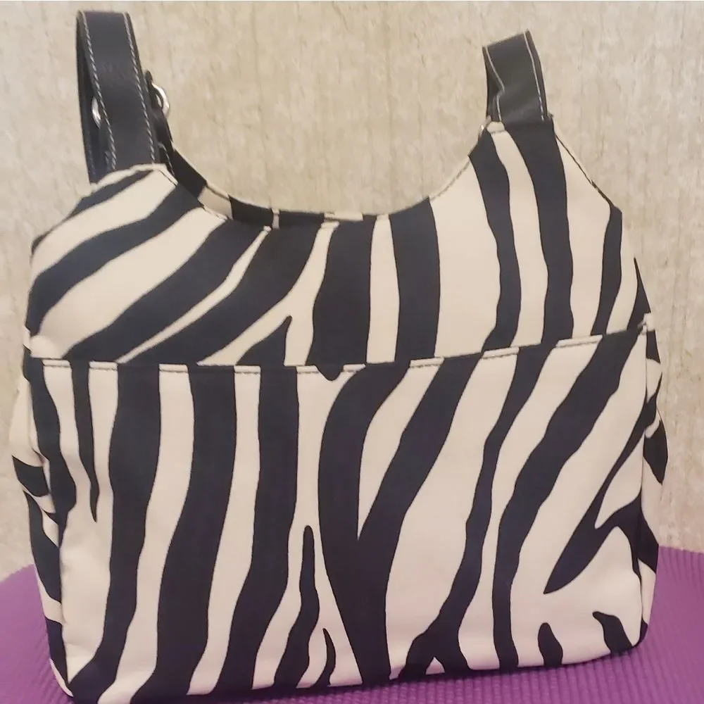 Zebra print purse - Picture 5 of 8